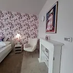 Silver Boutique 3* Eger